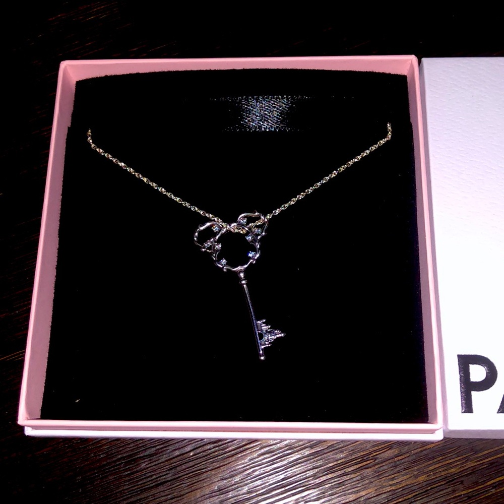 Disney x Pandora necklace